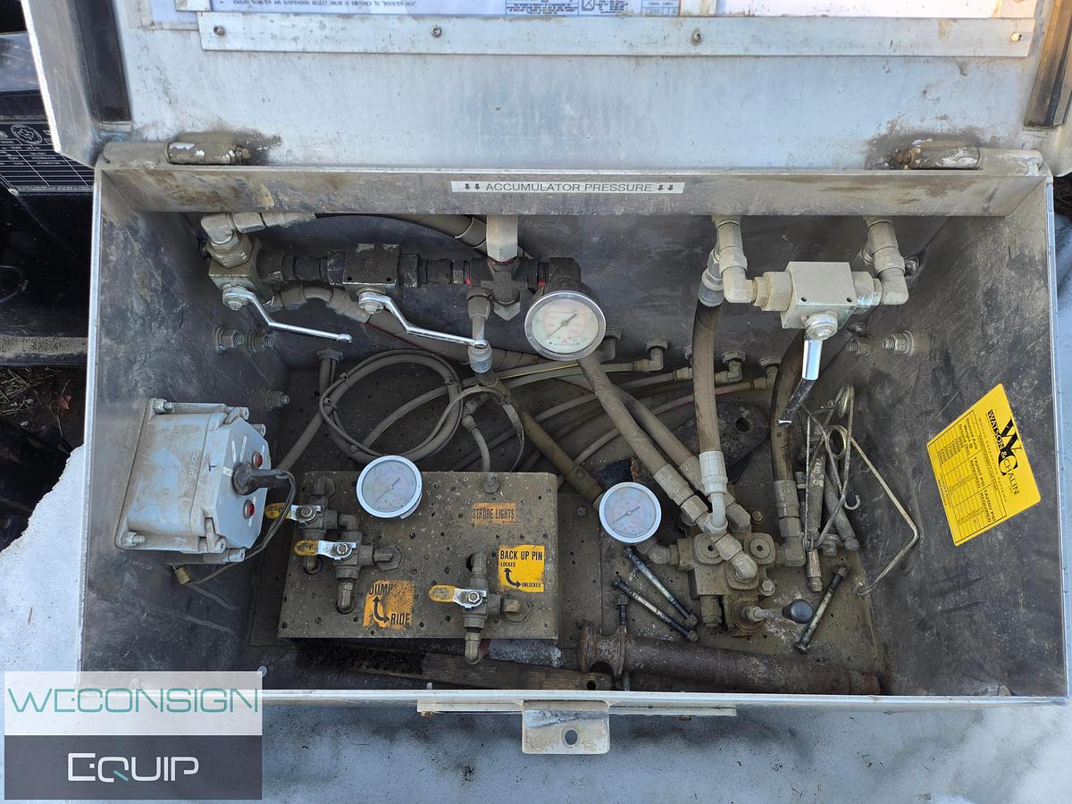 Used 2023 K-Line 65T 10 Axle Lowboy Combination