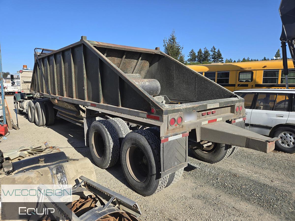 Used Columbia STCD-25 Belly Clam Dump