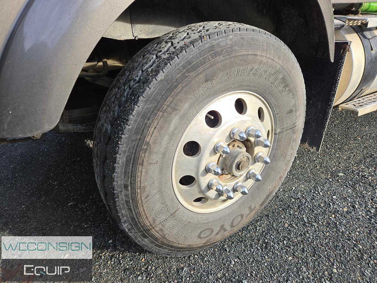 Used 1988 Kenworth T800 TA Water Truck