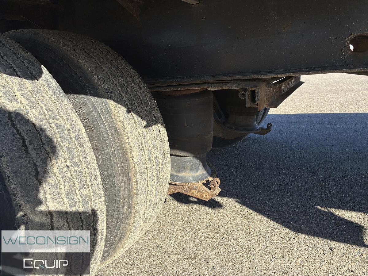 Used 2010 Doepker DC13665-S Step Deck Trailer