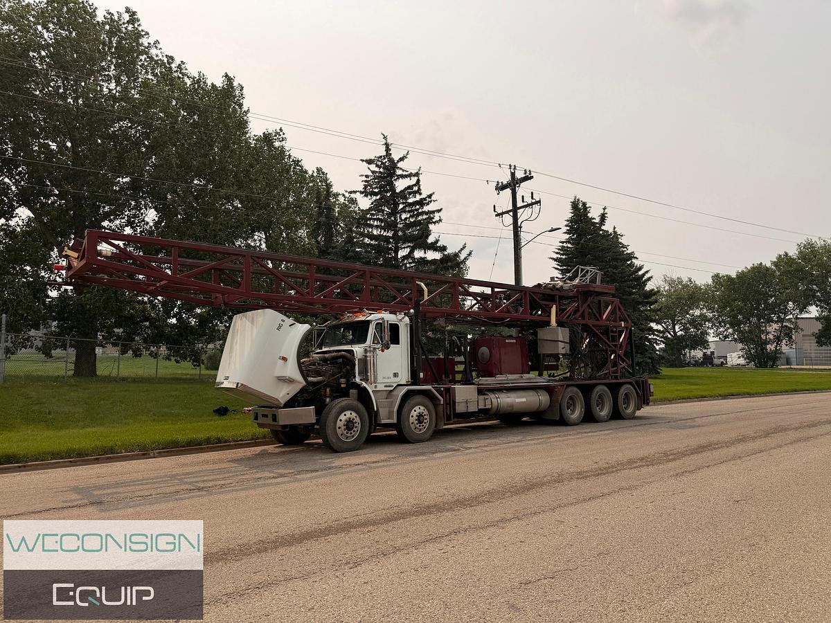 Used 2007 Freightliner FLD120 Snubbing Unit