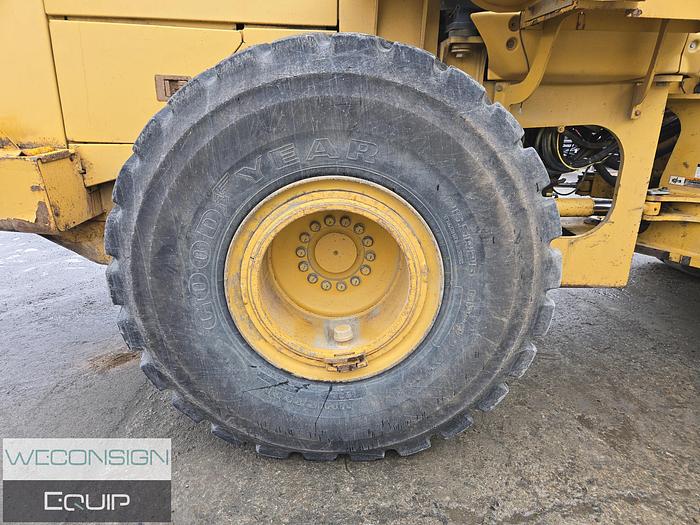 Used 2001 John Deere 744H Wheel Loader
