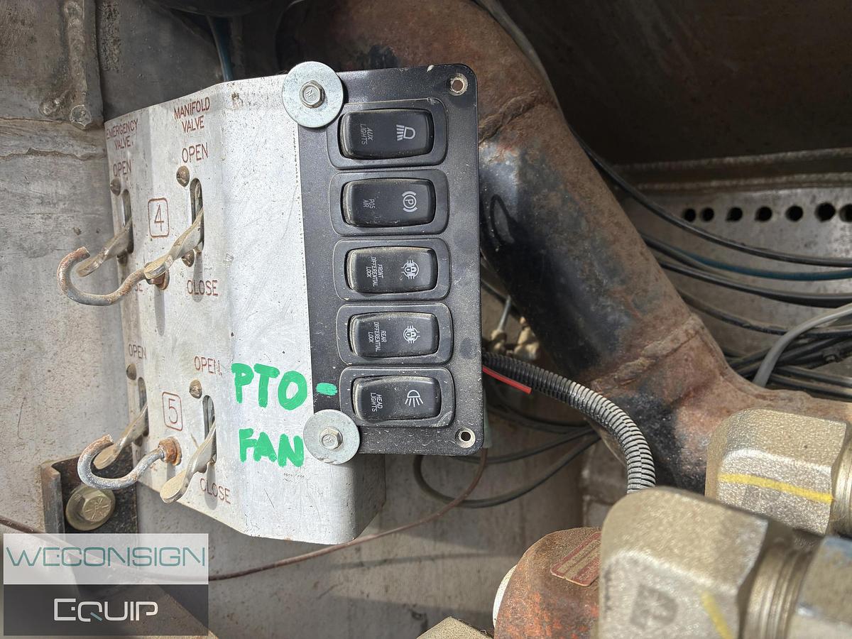 Used 2011 Freightliner Coronado SD Fuel and Lube Truck