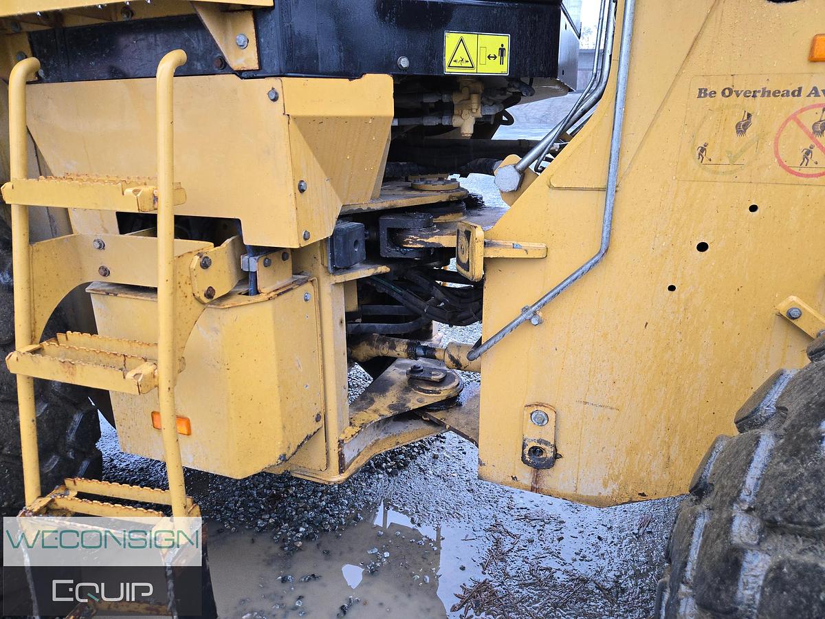 Used 2012 CAT 924H Wheel Loader