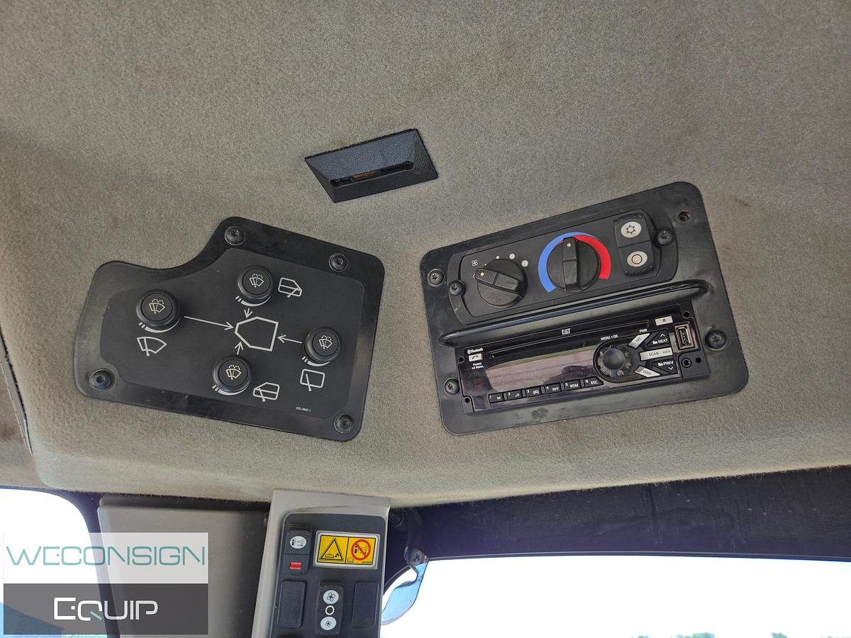 Used 2014 CAT 140M Grader