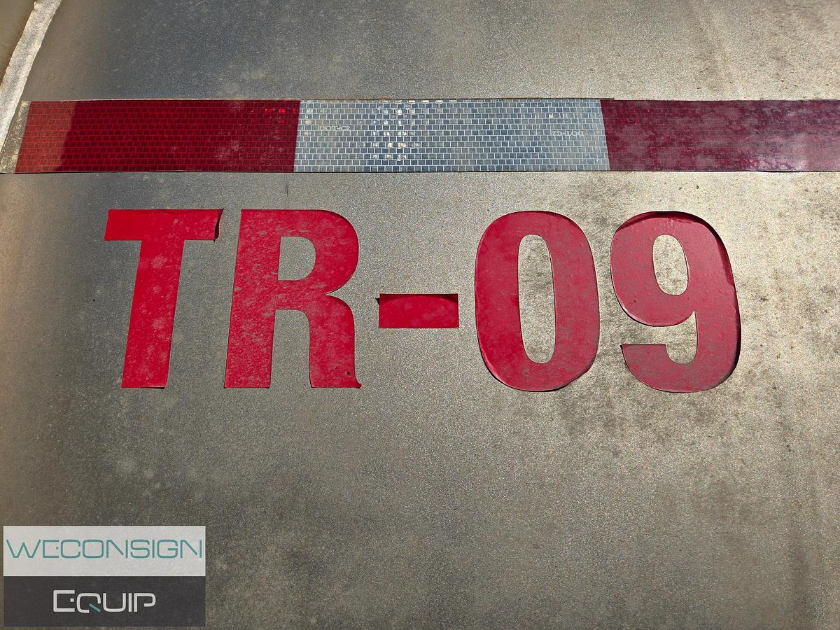 Used 2015 Dragon 38M3 Stainless Silver