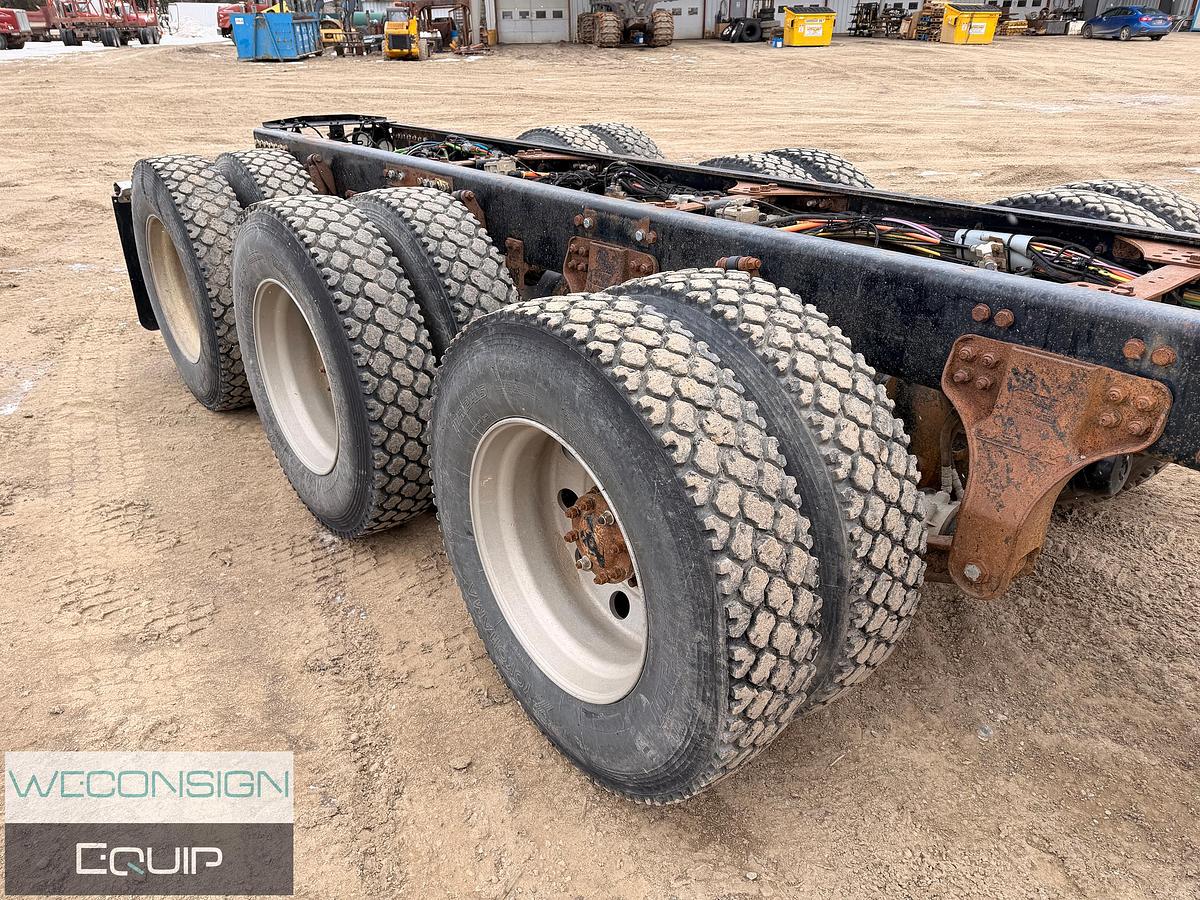 Used 2018 Kenworth T880