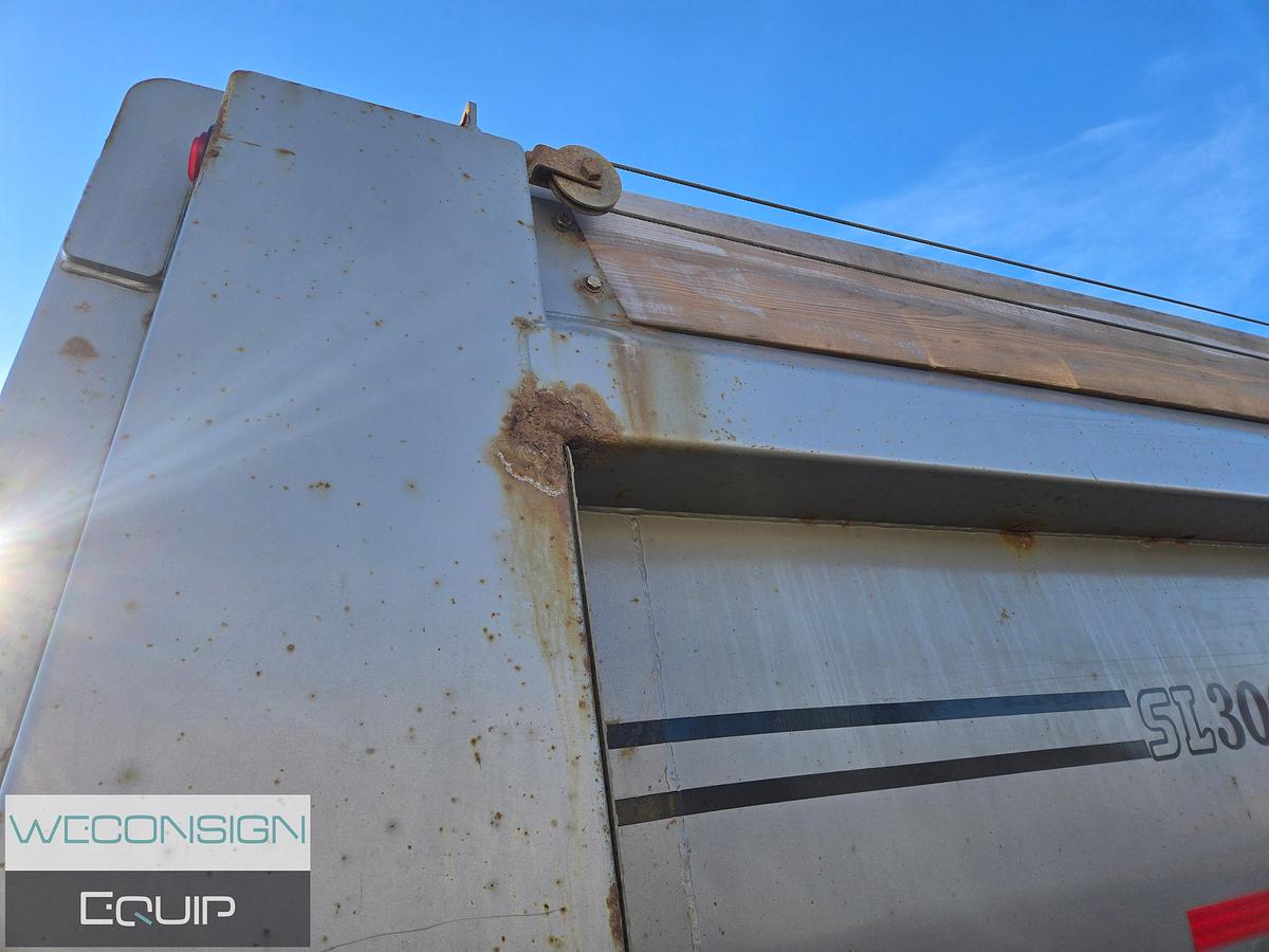 Used 2013 Midland 32'