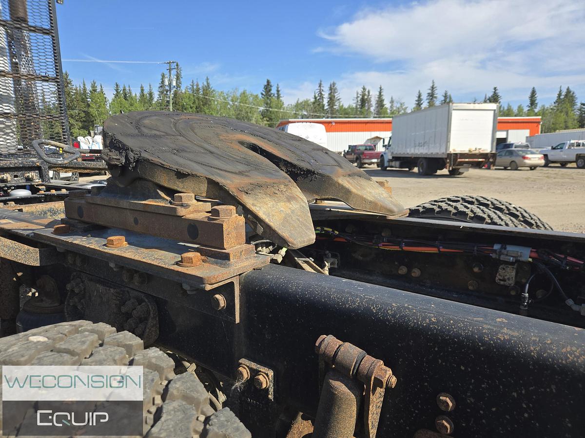 Used 2020 Kenworth T800 Daycab Logging Truck