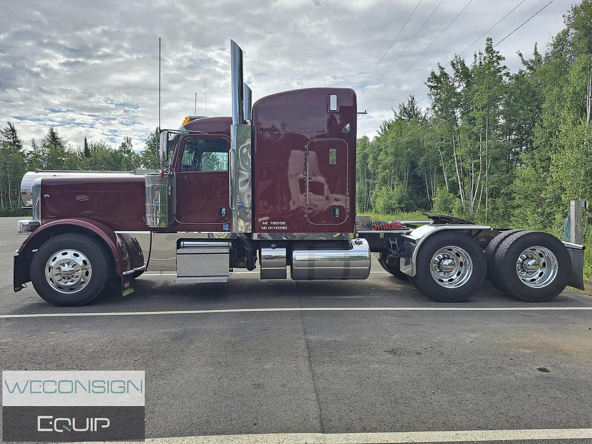 Used 2022 Peterbilt 389