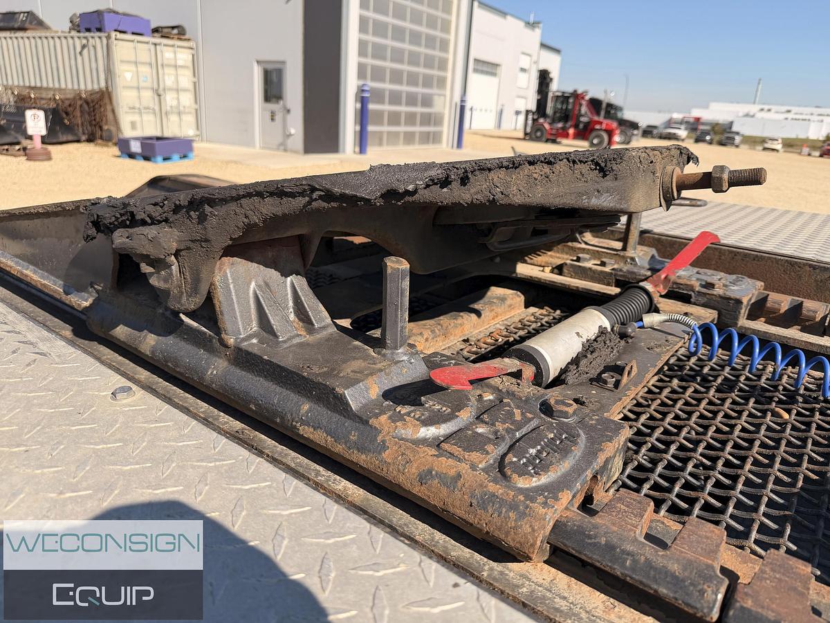 Used 2021 Peterbilt 367 Winch Truck