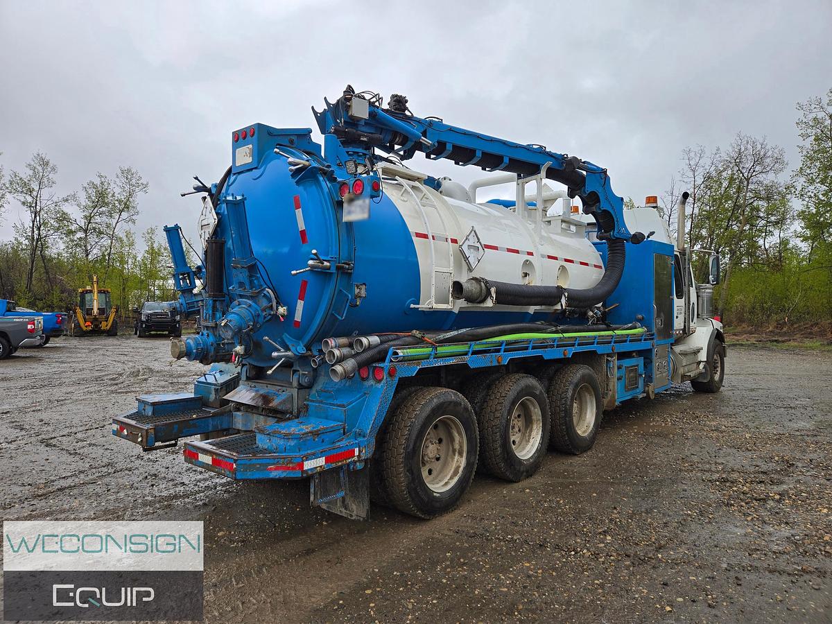 Used 2011 Western Star 4900 Tri-Drive DOT Hydrovac