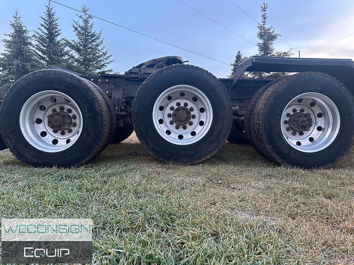 Used 2016 Peterbilt 367 Heavy Haul Truck Tractor