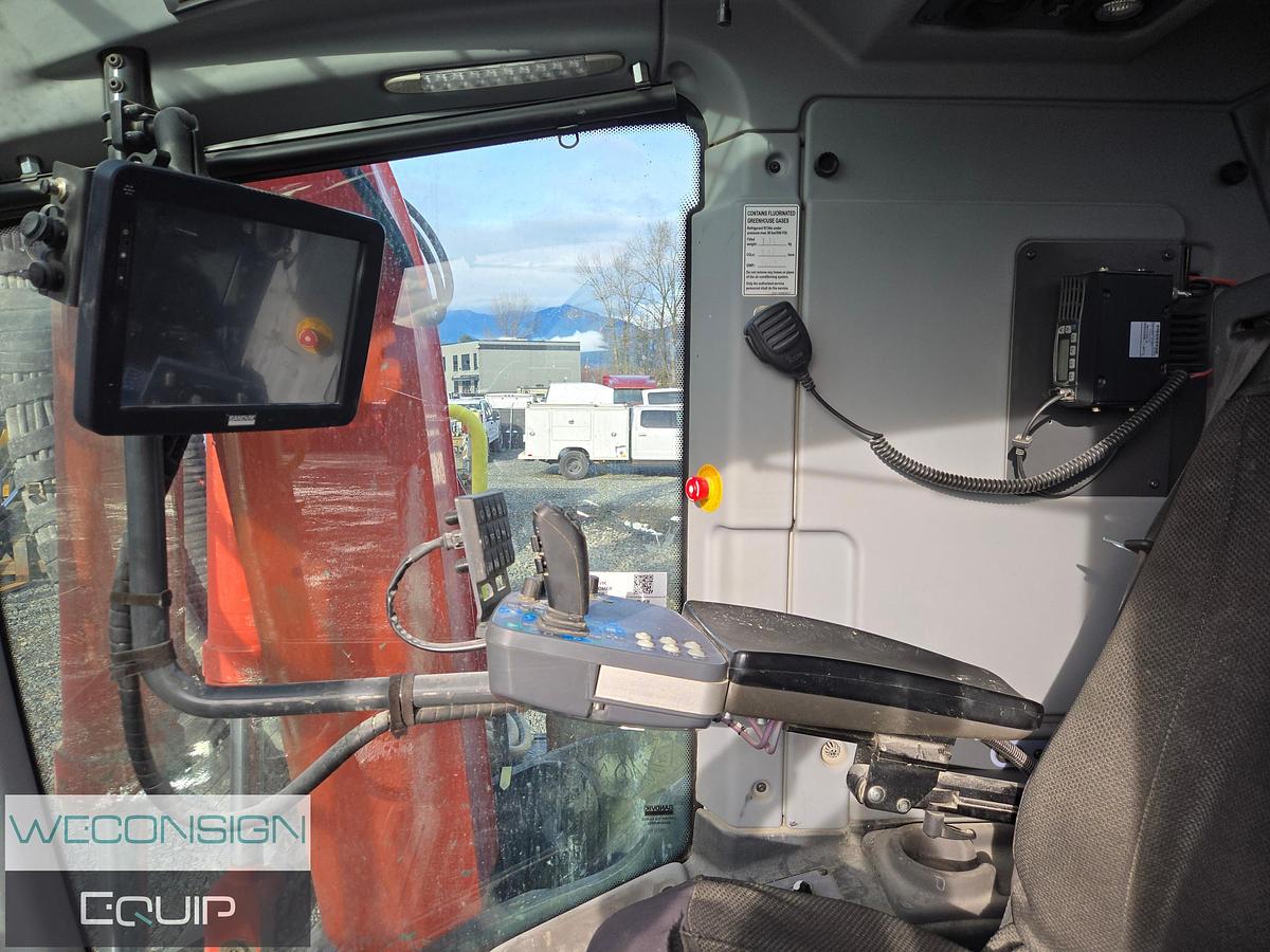 Used 2023 Sandvik DX900i T4 Crawler Mounted Drill