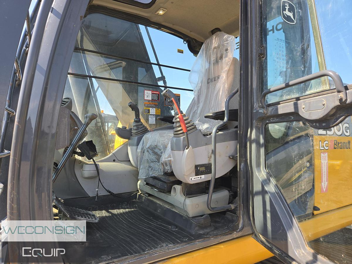 Used 2017 John Deere 250G LC Hydraulic Excavator