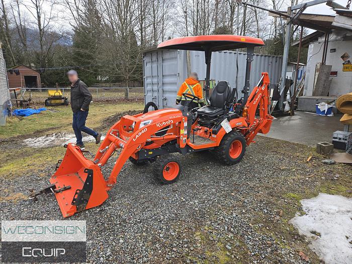 Used 2021 Kubota LA340 Backhoe Loader