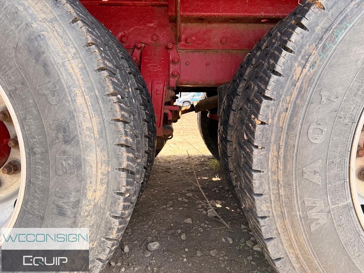 Used 2004 Peterbilt 378 Tandem Winch Truck