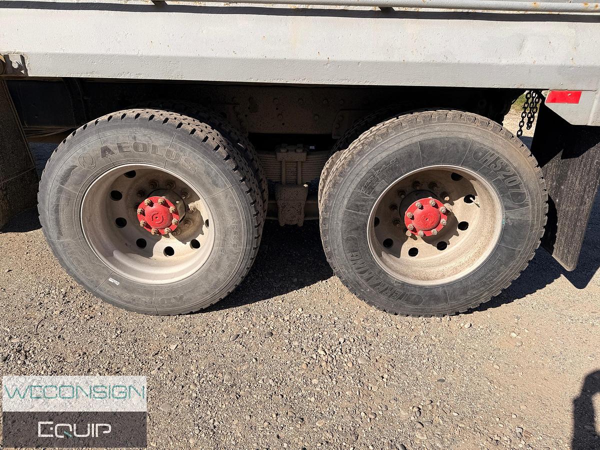 Used 1997 Freightliner USF-1E TA Dump Truck
