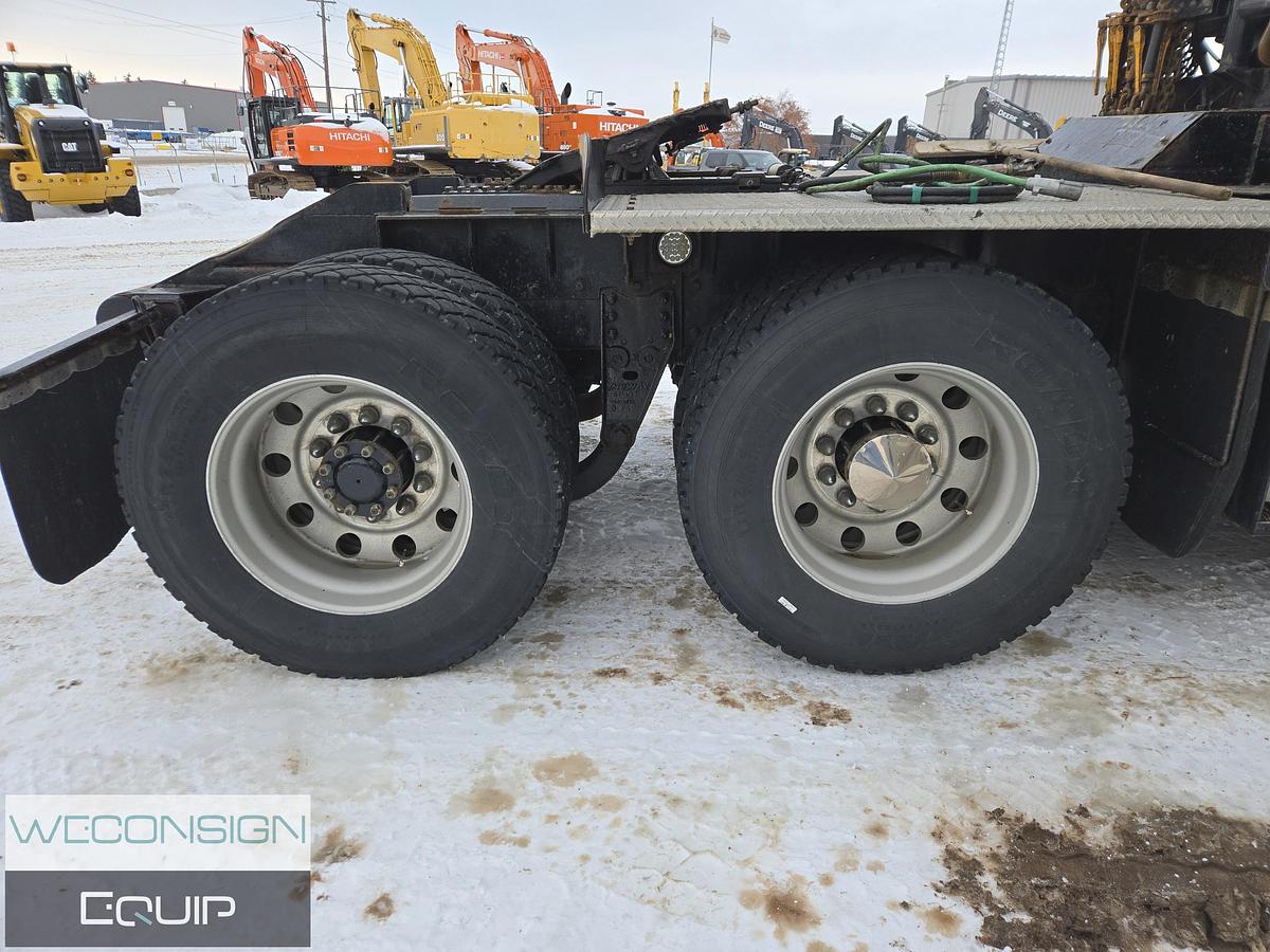 Used 2012 Kenworth T800 TA Winch Truck