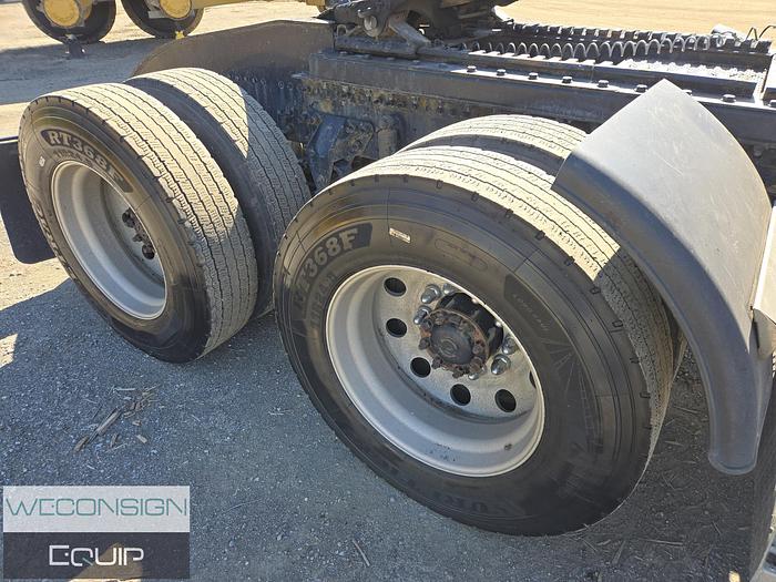 Used 2013 Volvo VNL TA Heavy Spec Tractor