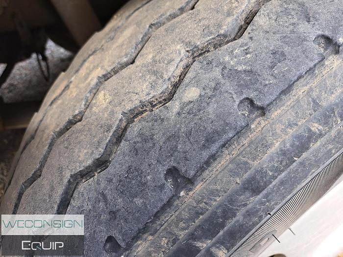 Used 1991 Freightliner FL120