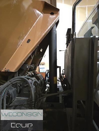 Used 2016 International 7400SBA Sander/ Dump Truck