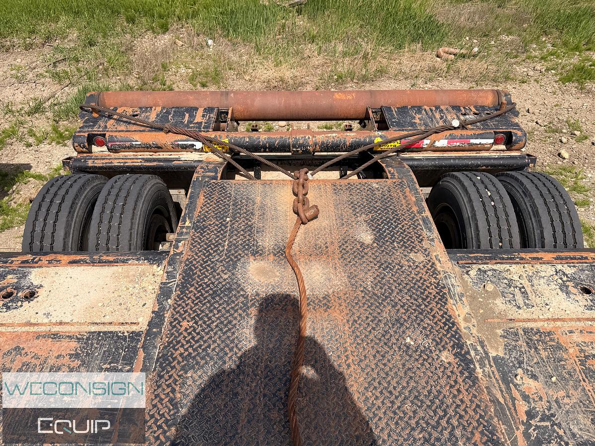Used 2011 Gerry's 40 Ton Tri Axle Scissorneck