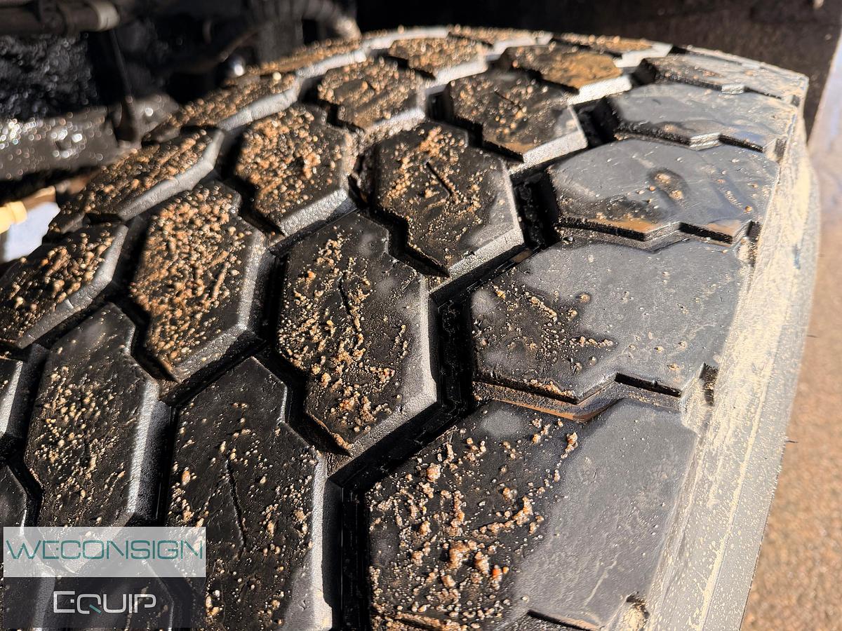 Used 2014 Kenworth C500B 45 Ton Picker Truck