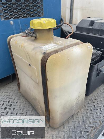 Used 2002 Nissan 2500 – Pavement Marking Vocational Truck