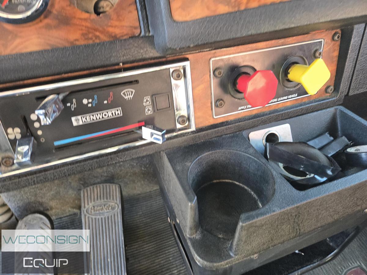 Used 2000 Kenworth W900B