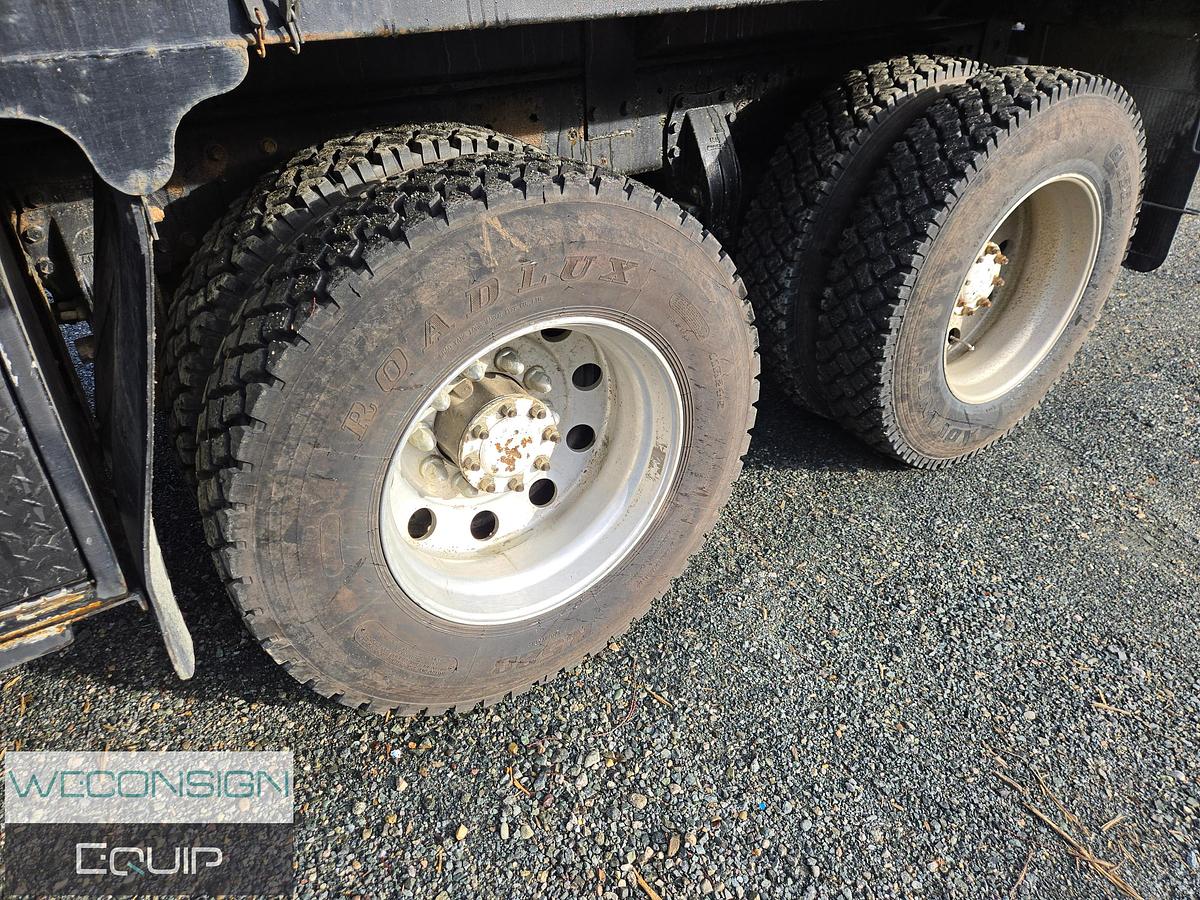 Used 1988 Kenworth T800 TA Water Truck