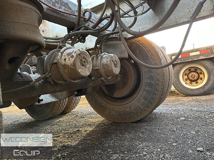 Used 2014 Midland MG38TC3000 Tridem Belly Dump