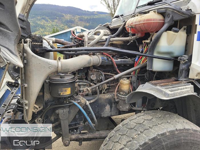 Used 2007 Freightliner Columbia Water/Tank