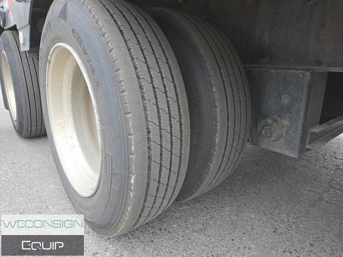 Used 2011 XL Tri-Axle RGN Lowbed