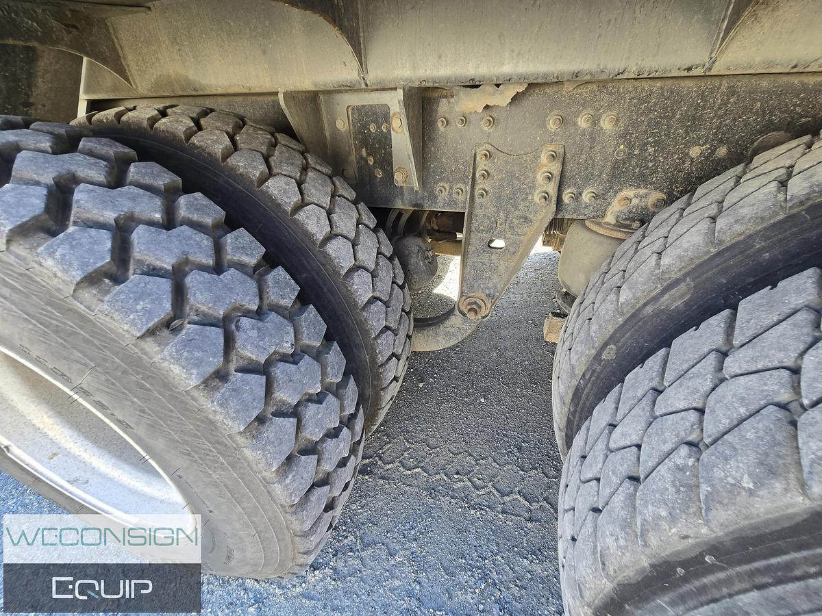 Used 2015 CAT Hydro Excavator