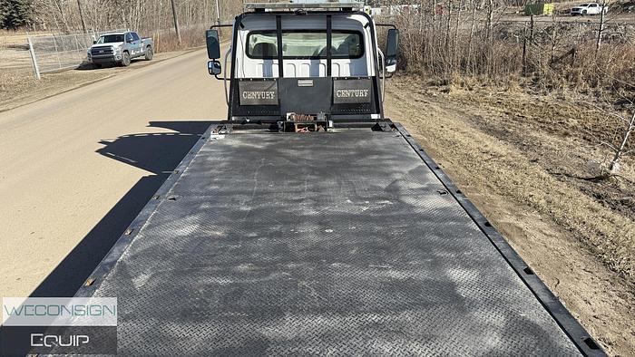 Used 2014 Freightliner M2 Tow Truck