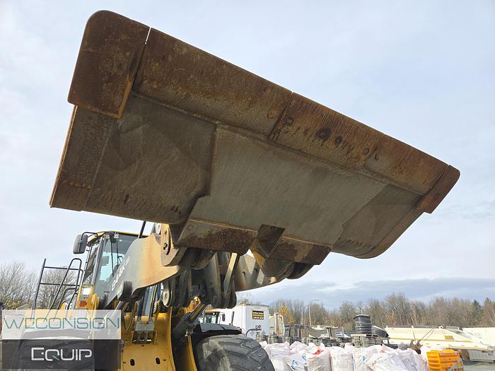Used 2017 John Deere 844K-III Wheel Loader