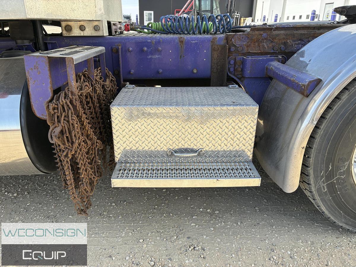 Used 2017 Peterbilt 567 Sleeper Truck Tractor