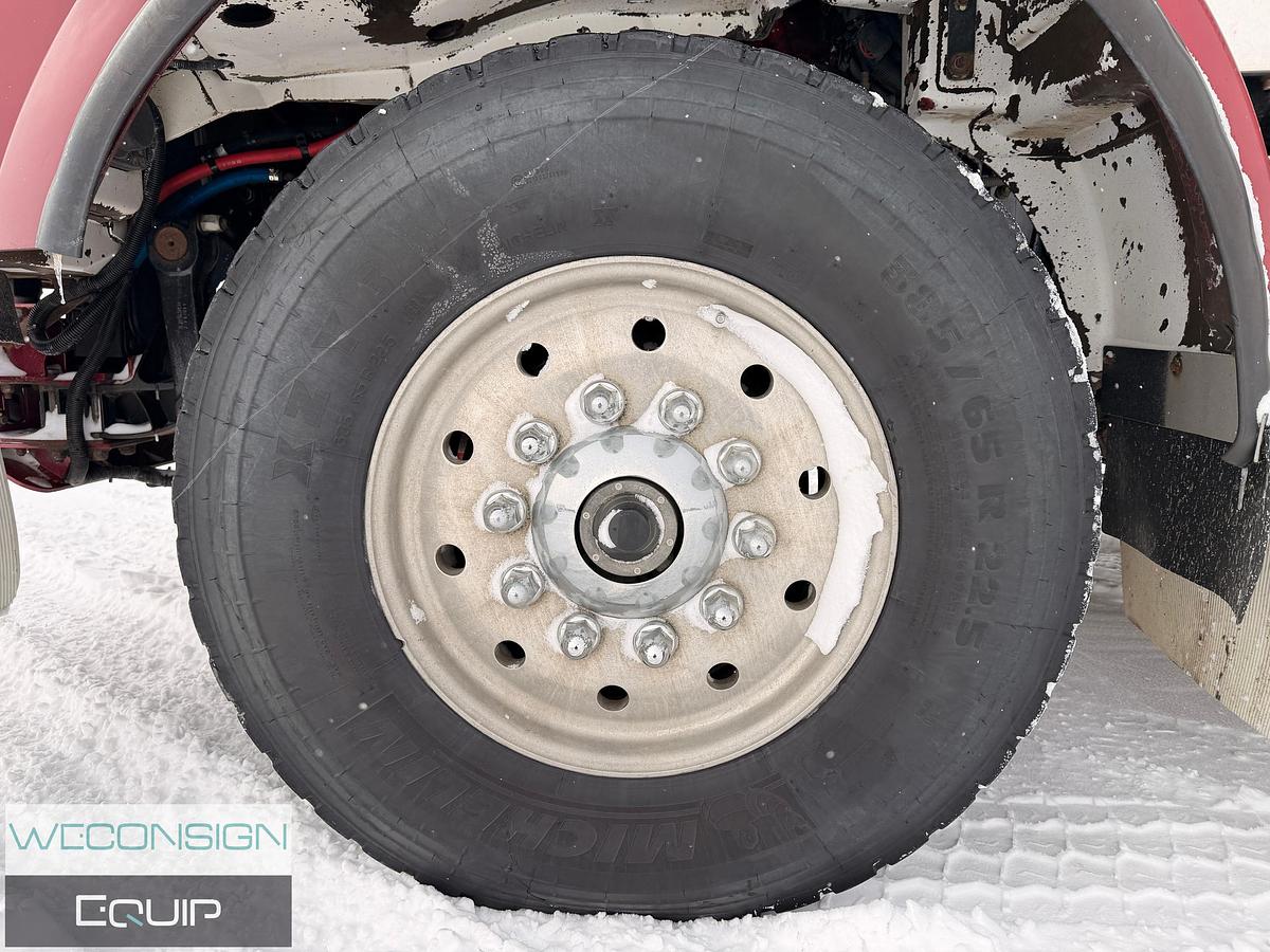 Used 2011 Kenworth T800 Tri Drive Texas Bed Truck