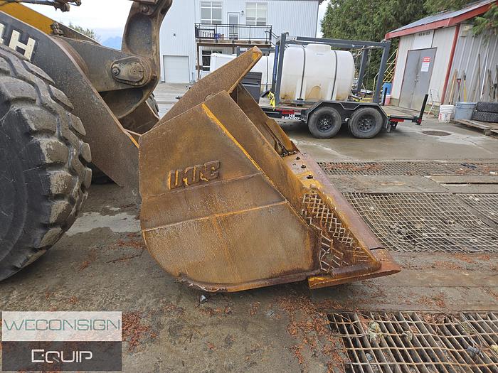 Used 2001 John Deere 744H Wheel Loader