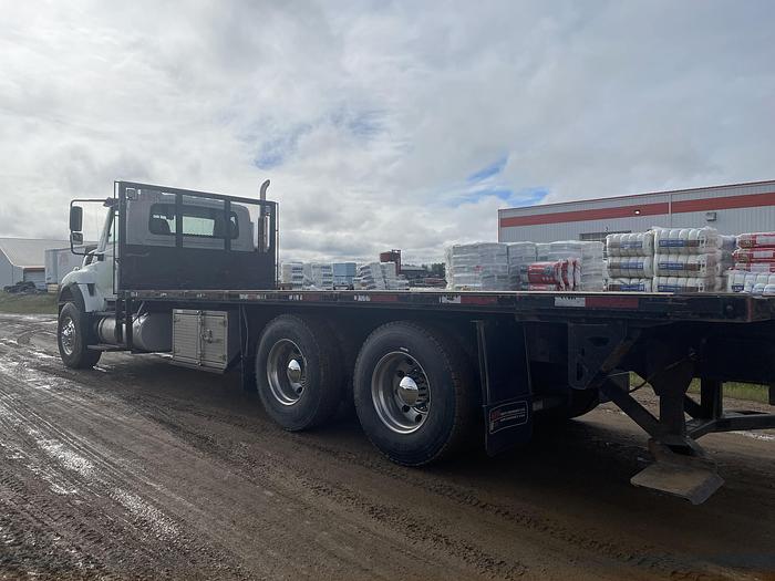 Used 2016 International 7400 Bed/Deck Truck