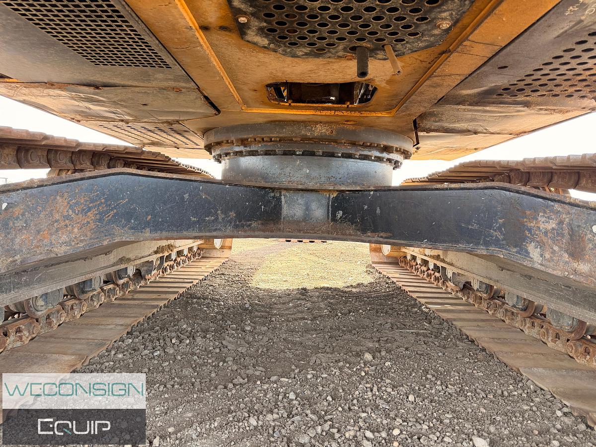 Used 2017 John Deere 210G LC Excavator