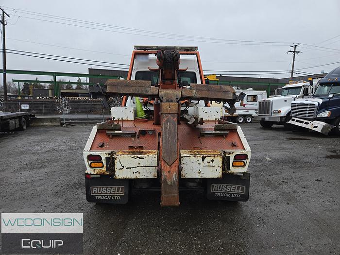 Used 2009 Freightliner M2 Tow Truck