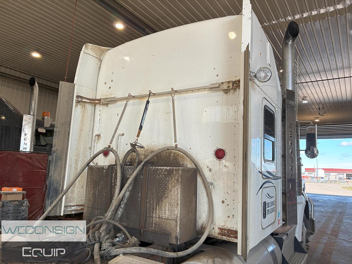 Used 2018 Kenworth T800