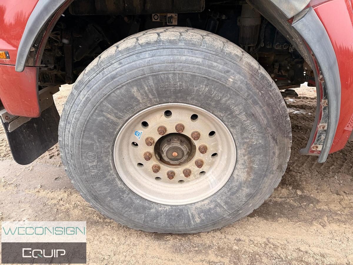 Used 2017 Kenworth T880