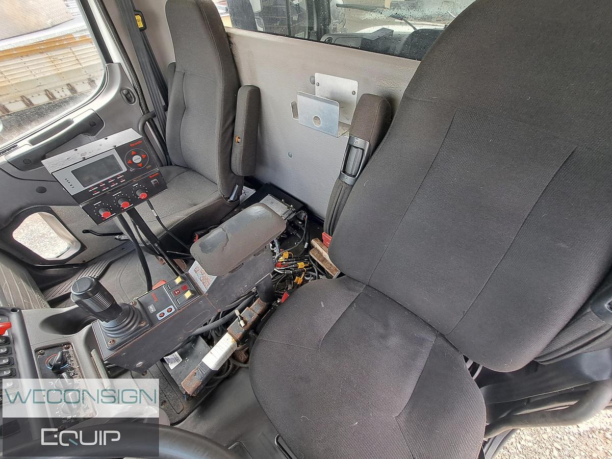 Used 2012 Freightliner M2