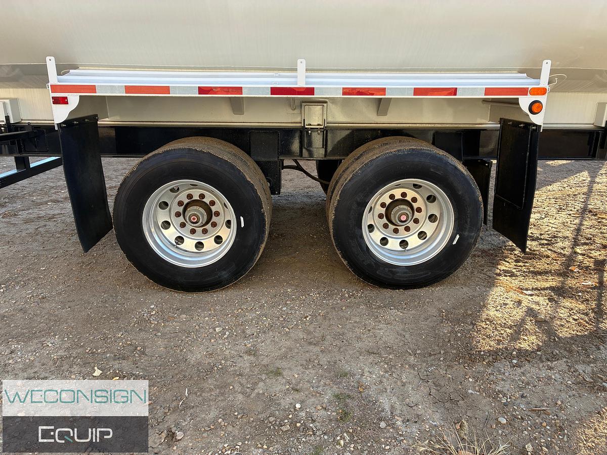 Used 2014 Jasper Tandem Non Code Stiff Pole Trailer