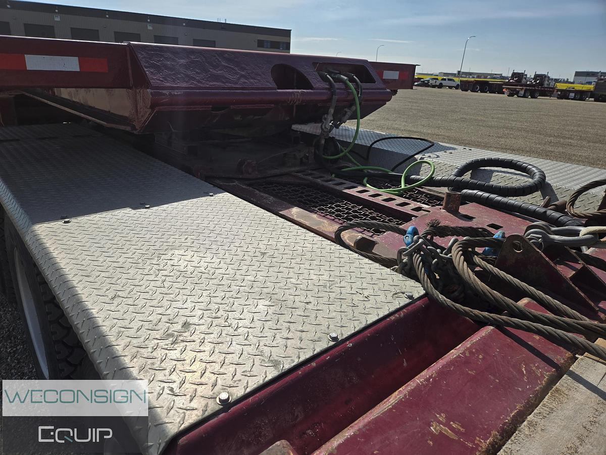 Used 2011 Kenworth T800 Tri Drive Texas Bed Truck