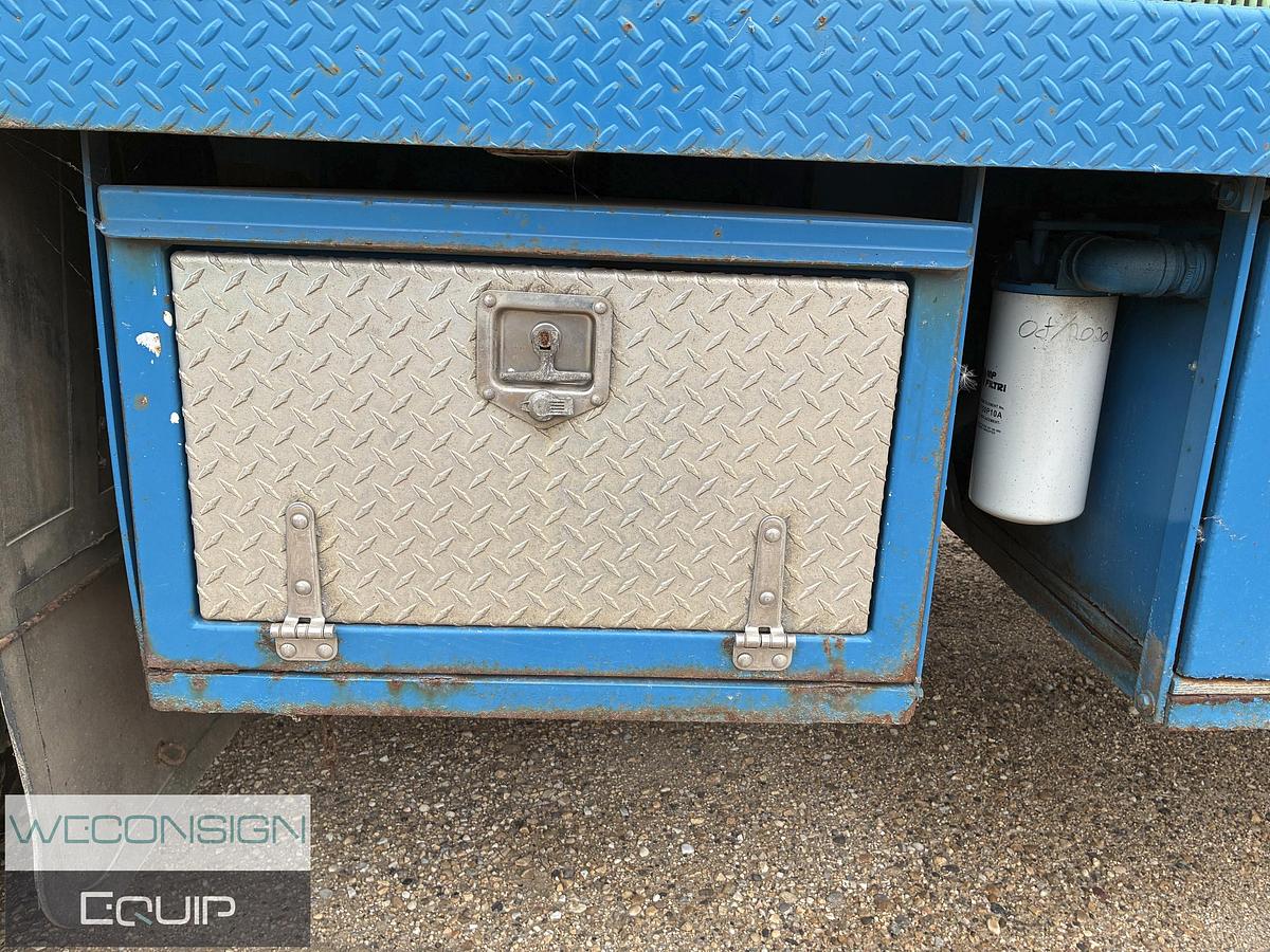 Used 2009 International 4400SBA 4x2 Vacuum Truck