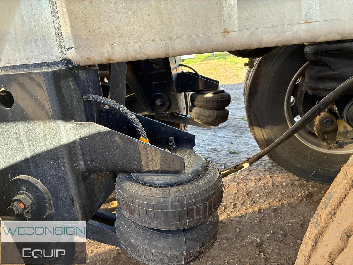 2019 West-Mark 407 Stainless Steel Tanker